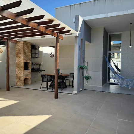 Casa de férias Casa Em *